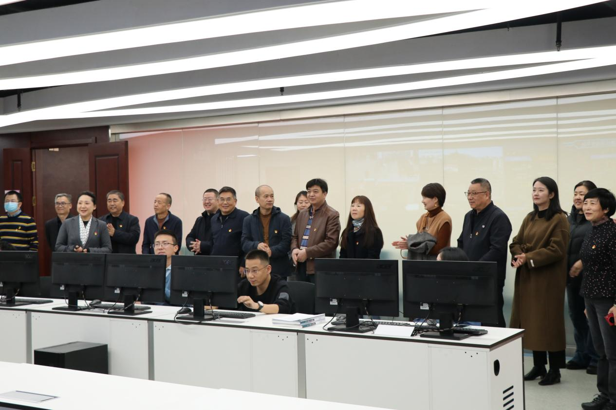 图片2.png 图片2.png